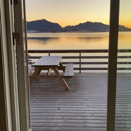 Rorbu I Lofoten ليكنيز المظهر الخارجي الصورة